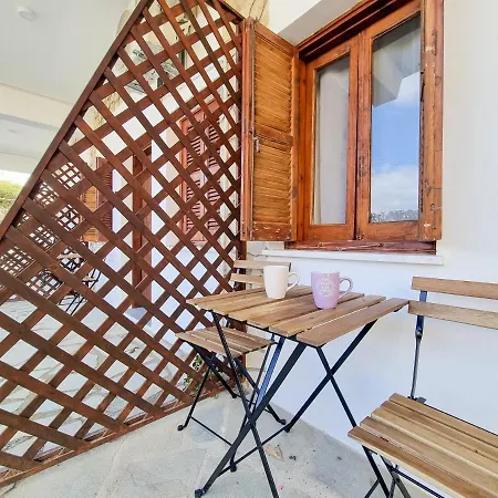 아파트 Mountains Retreat & Agios Theodoros