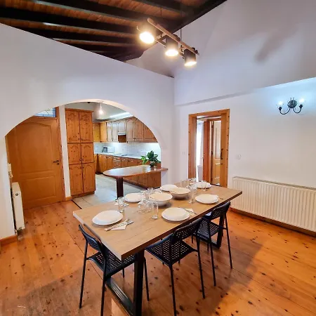 Mountains Retreat & * Agios Theodoros