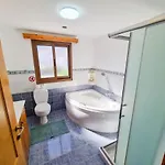 شقة Mountains Retreat & Agios Theodoros