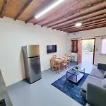 Mountains Retreat & Agios Theodoros