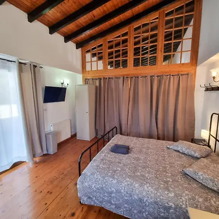 Mountains Retreat & Apartment *