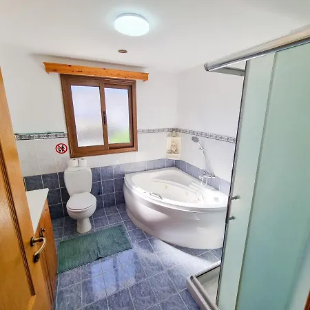 Apartament Mountains Retreat & Agios Theodoros