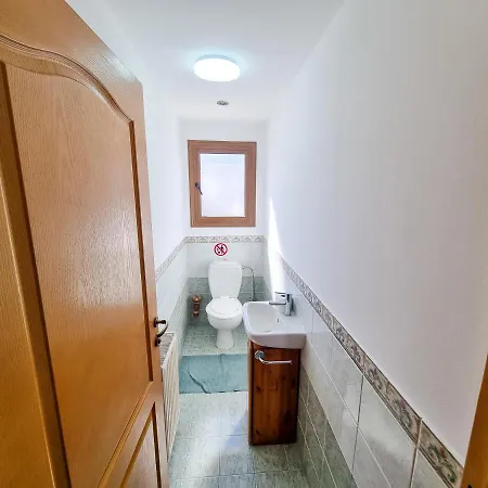 Mountains Retreat & Apartment