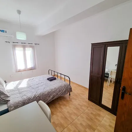 Mountains Retreat & Apartment *